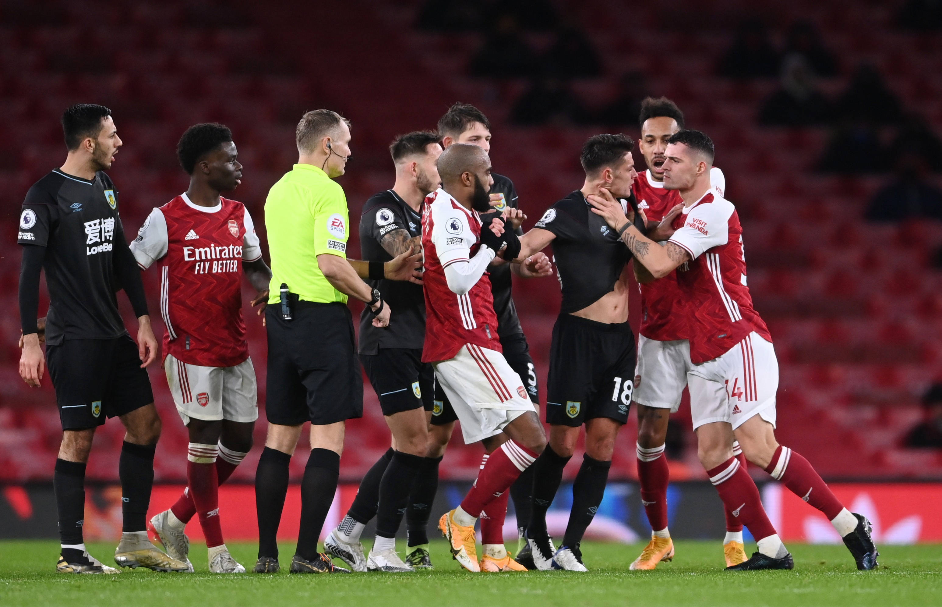 是俱乐部青 是俱乐部青